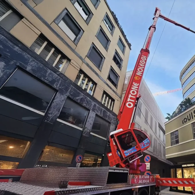 Luis Vuitton, Milano